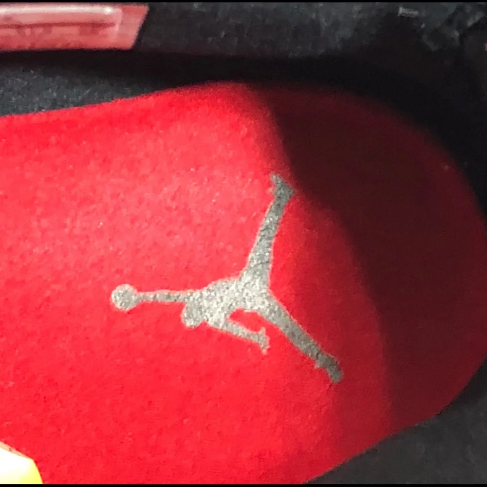 Nike‎ Air Jordan 33
